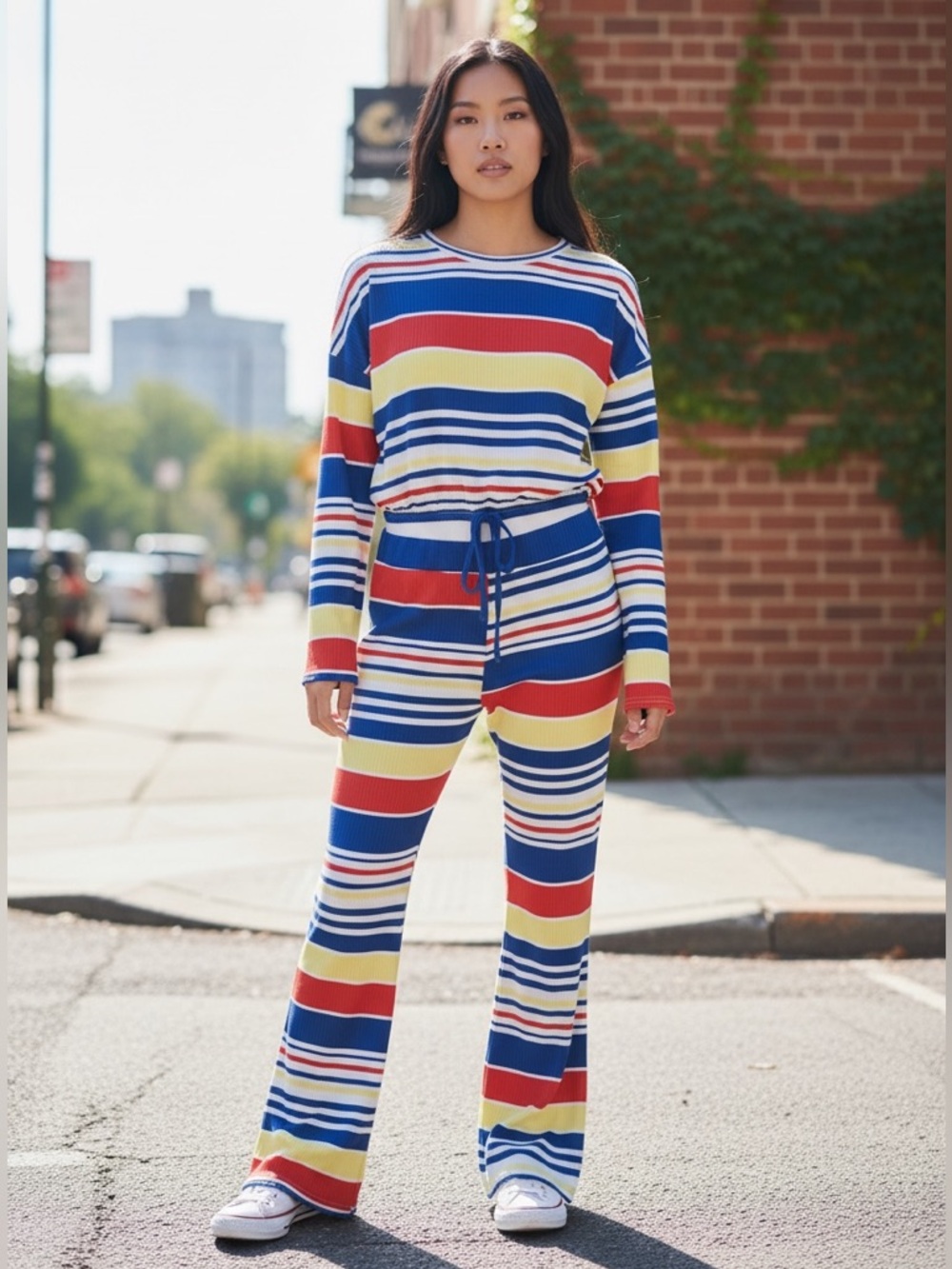 Women’s Multi Stripes Colors Long Sleeve O Neck Skinny Bell-Bottom Pants Set